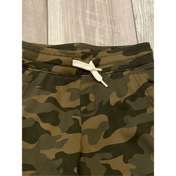 Old Navy boys, camo and whale shorts size XS 5 - Picture 9 of 11